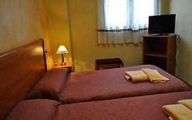 Hostal Puerta Del Valle